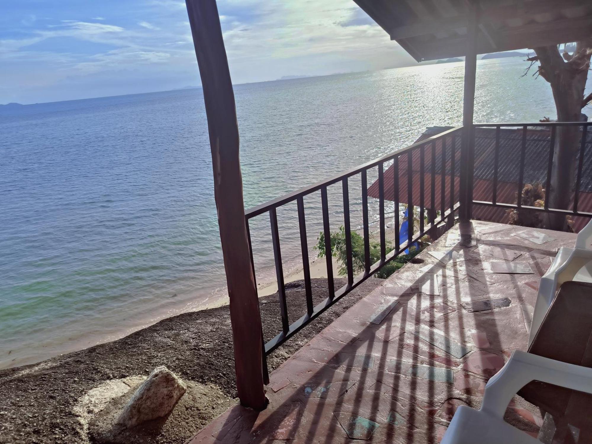 Golden Beach Resort Koh Phangan Baan Tai Exteriör bild